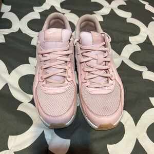 Women’s Nike Air Max Blush Pink size 7.5